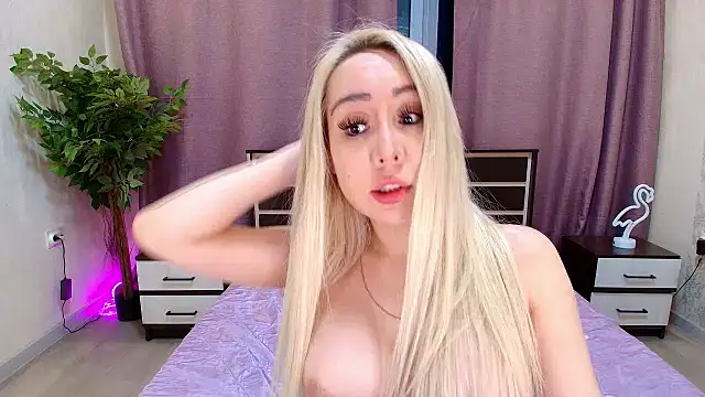 Yulianna Smith online show from 05/30/26, 06:27