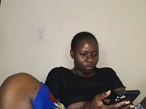 queenofqueens96 online show from 02/21/26, 07:53