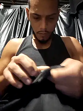 Snapshot of apolodiosgriego chatting on 10/06/25, 05:16 apolodiosgriego online show from 10/06/25, 05:16