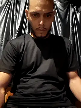 Snapshot of apolodiosgriego chatting on 11/02/25, 04:37 apolodiosgriego online show from 11/02/25, 04:37