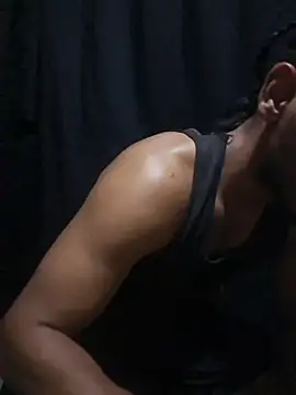 Snapshot of apolodiosgriego chatting on 02/06/26, 01:32 apolodiosgriego online show from 02/06/26, 01:32