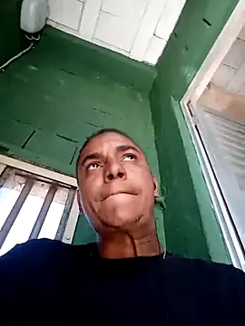 121fff online show from 09/29/25, 01:49