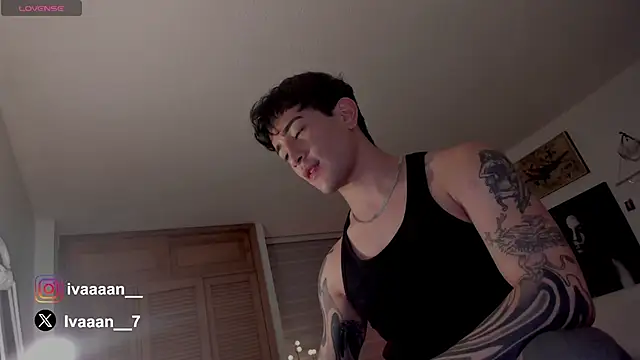 ivaaaan  online show from 12/29/24, 01:24