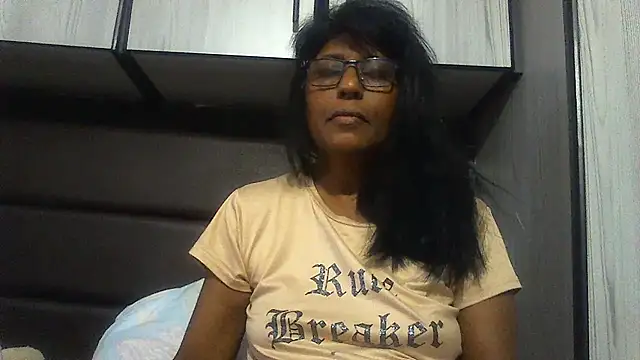 MsAttitude online show from 02/03/25, 12:03