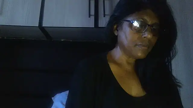 MsAttitude online show from 02/05/25, 07:39