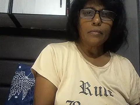 MsAttitude online show from 11/02/25, 03:14