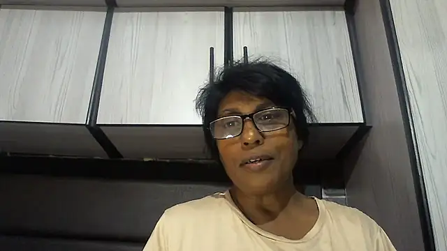 MsAttitude online show from 11/12/25, 07:20