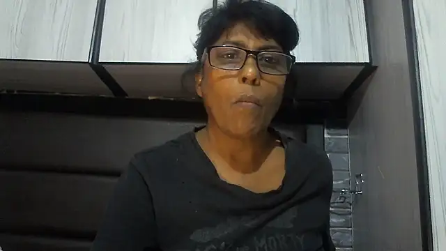 MsAttitude online show from 12/05/25, 08:01