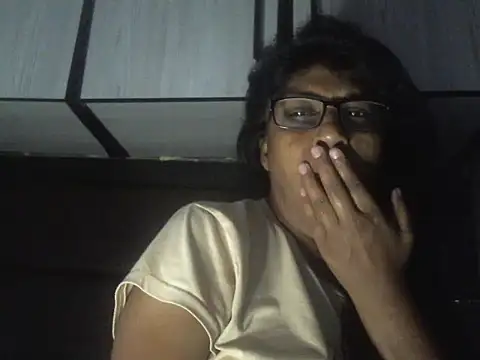 MsAttitude online show from 02/04/26, 10:54