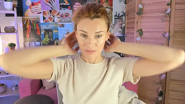 Snapshot of MistyBarnes chatting on 12/18/24, 12:29 MistyBarnes online show from 12/18/24, 12:29