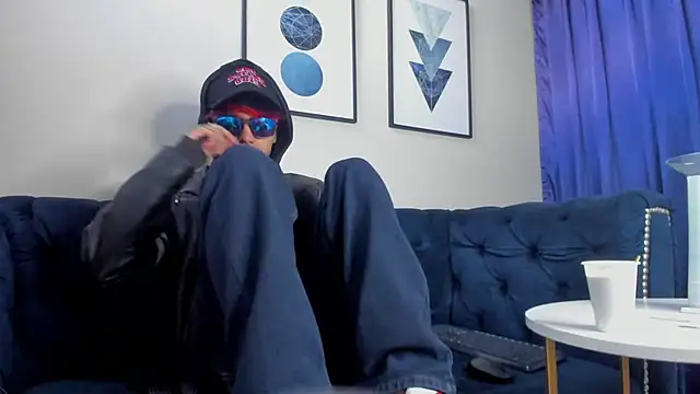 AcidMilo online show from 12/30/24, 01:36