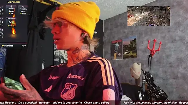 AcidMilo online show from 10/22/25, 03:56