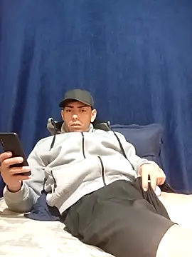 SEBASTHIAN online show from 04/12/26, 03:11