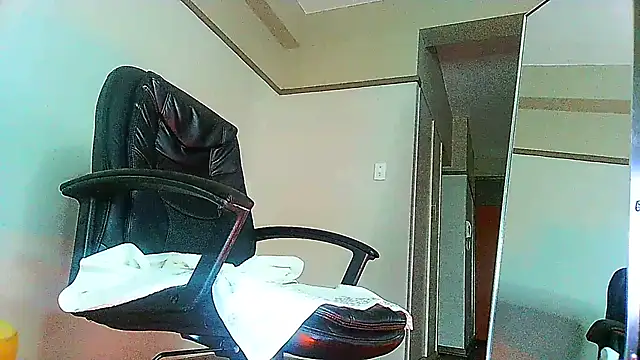 Charlie-Crawford online show from 03/19/25, 07:49