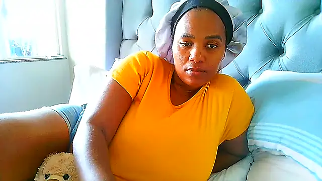 Snapshot of Charlie-Crawford chatting on 03/23/25, 06:26 Charlie-Crawford online show from 03/23/25, 06:26