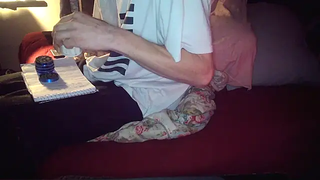 xxxTony999 online show from 12/13/24, 05:38