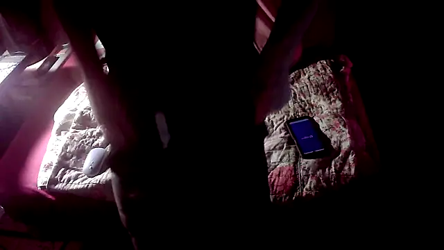 Snapshot of xxxTony999 chatting on 12/22/24, 11:20 xxxTony999 online show from 12/22/24, 11:20