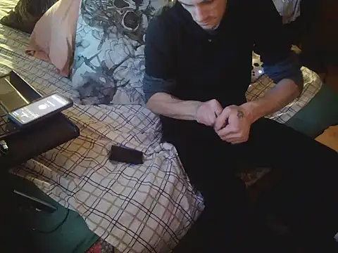 Snapshot of xxxTony999 chatting on 01/30/25, 12:07 xxxTony999 online show from 01/30/25, 12:07