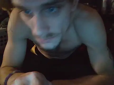 Snapshot of xxxTony999 chatting on 09/28/25, 04:07 xxxTony999 online show from 09/28/25, 04:07