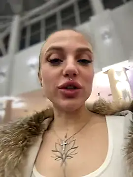 Snapshot of pinkstar_ chatting on 12/07/24, 10:01 pinkstar online show from 12/07/24, 10:01