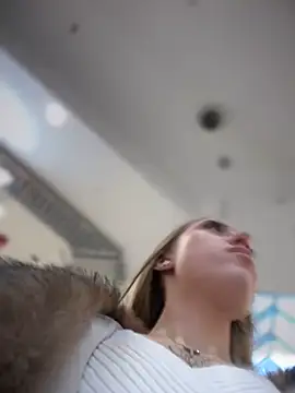 Snapshot of pinkstar_ chatting on 01/08/25, 09:10 pinkstar online show from 01/08/25, 09:10