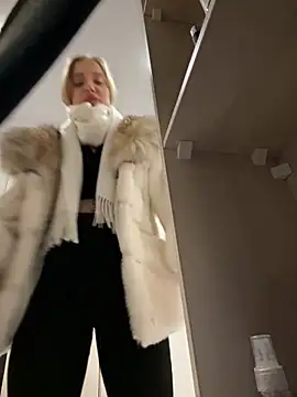 Snapshot of pinkstar_ chatting on 01/16/25, 06:35 pinkstar online show from 01/16/25, 06:35