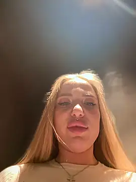 Snapshot of pinkstar_ chatting on 02/05/25, 08:00 pinkstar online show from 02/05/25, 08:00