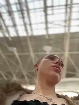 Snapshot of pinkstar_ chatting on 02/06/25, 09:43 pinkstar online show from 02/06/25, 09:43