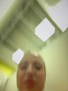 Snapshot of pinkstar_ chatting on 02/12/25, 08:06 pinkstar online show from 02/12/25, 08:06