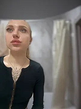 Snapshot of pinkstar_ chatting on 02/25/25, 05:30 pinkstar online show from 02/25/25, 05:30