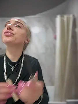 Snapshot of pinkstar_ chatting on 10/07/25, 05:54 pinkstar online show from 10/07/25, 05:54