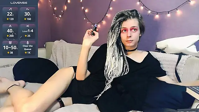 Littlepinkcat online show from 03/10/25, 07:07