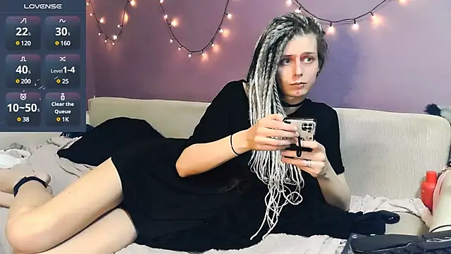 Littlepinkcat online show from 03/14/25, 10:38