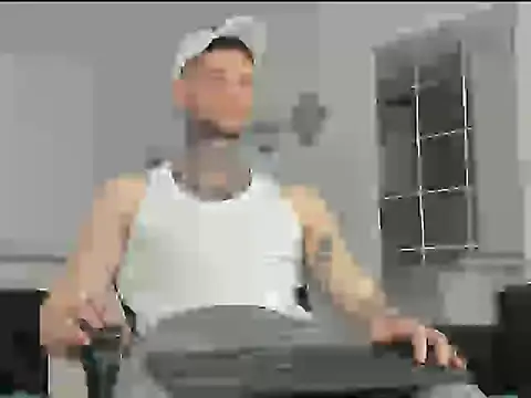  jamesleandros1 online show from 01/02/25, 09:50