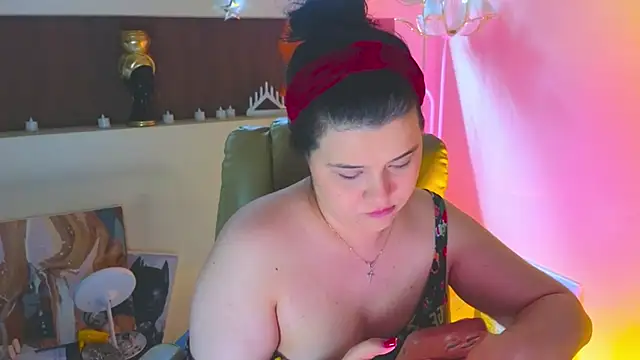 Malika uAngel online show from 04/13/26, 06:24