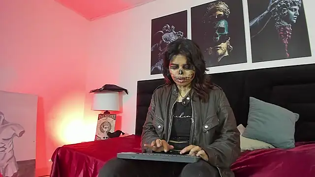 SabinaMerchetti online show from 10/08/25, 01:36