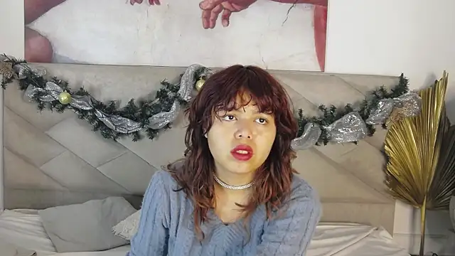 SabinaMerchetti online show from 11/30/25, 02:04