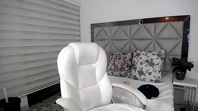 nana levy online show from 01/17/25, 09:39