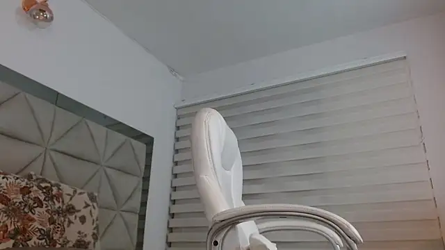 nana levy online show from 03/20/25, 07:25