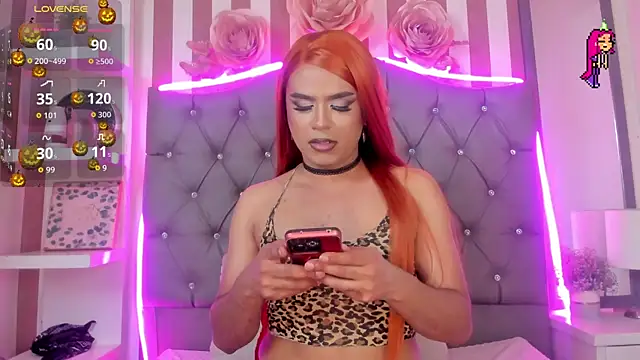 Star-Fire online show from 10/24/25, 08:49