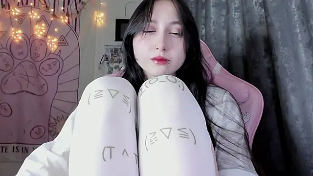 Holy420lolii online show from 10/23/25, 08:29