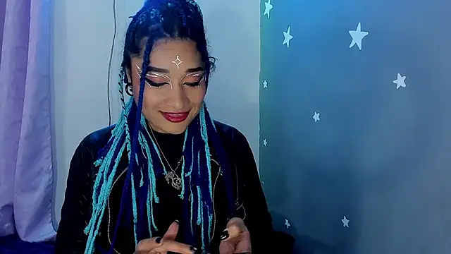 Snapshot of Eva_Lee_ chatting on 12/15/24, 05:02 Eva Lee online show from 12/15/24, 05:02