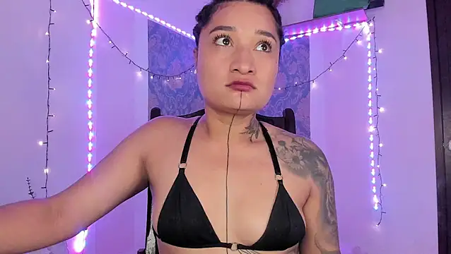 Eva Lee  online show from 02/28/26, 08:37