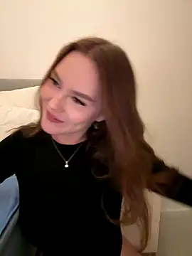 Snapshot of Meow_Sophie chatting on 10/08/25, 02:36 Meow Sophie online show from 10/08/25, 02:36