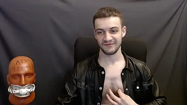 Snapshot of _Damien_thorn_ chatting on 12/23/24, 02:24 Damien thorn online show from 12/23/24, 02:24