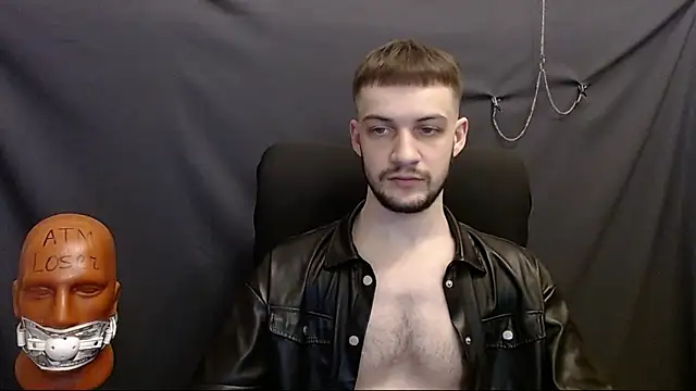 Snapshot of _Damien_thorn_ chatting on 01/22/25, 08:17 Damien thorn online show from 01/22/25, 08:17