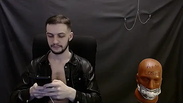 Snapshot of _Damien_thorn_ chatting on 01/24/25, 02:28 Damien thorn online show from 01/24/25, 02:28