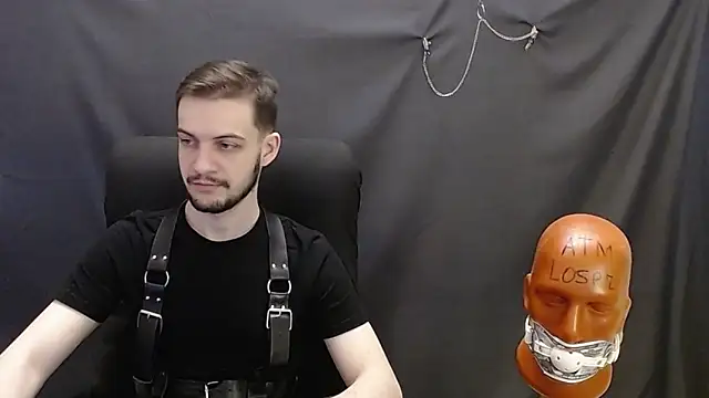 Snapshot of _Damien_thorn_ chatting on 02/23/25, 02:51 Damien thorn online show from 02/23/25, 02:51