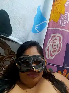 Snapshot of chubby_wife chatting on 01/31/25, 04:17 chubby wife online show from 01/31/25, 04:17