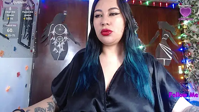 nathalie zanettii online show from 12/19/24, 08:23